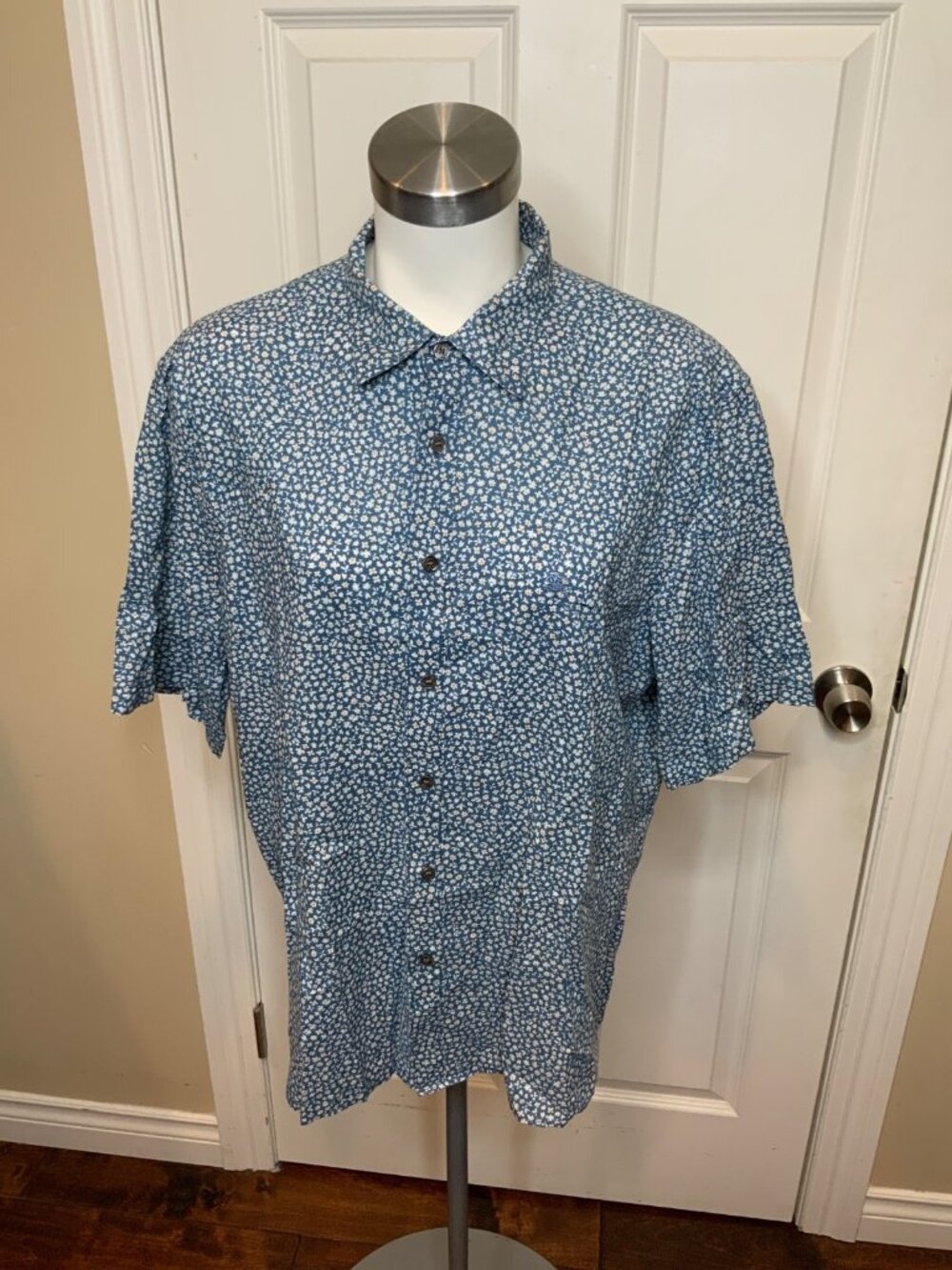 Burberry Brit Blue White Floral Button-Up Short Sleeve Shirt, Size XXL